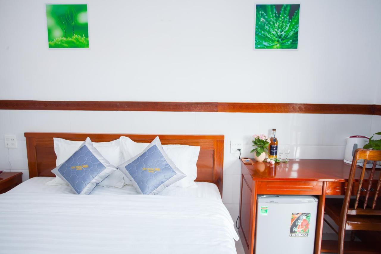 Thy Hung legacy hotel Tuy Hoà Ngoại thất bức ảnh